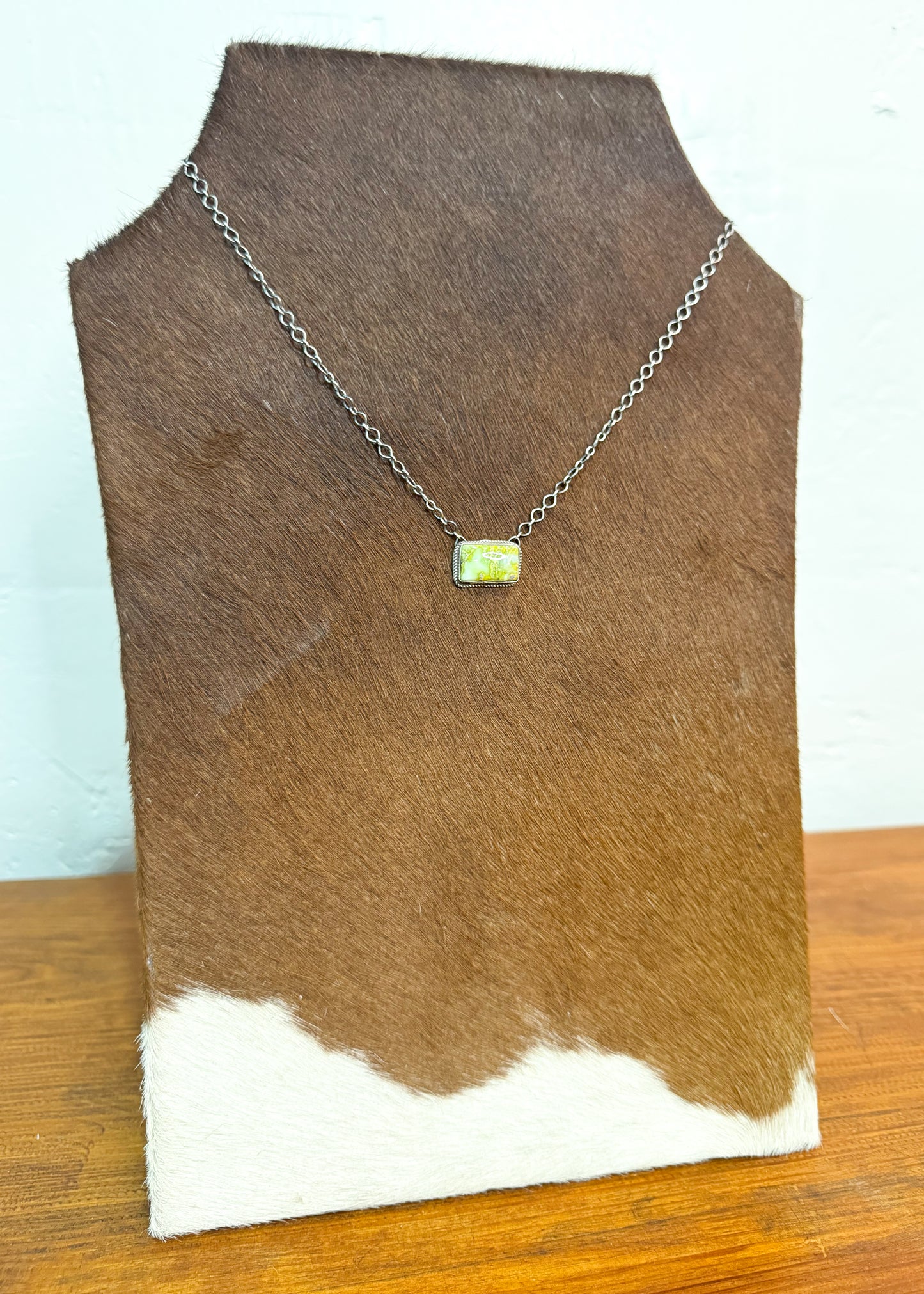 Green Turquoise Pendant Necklace