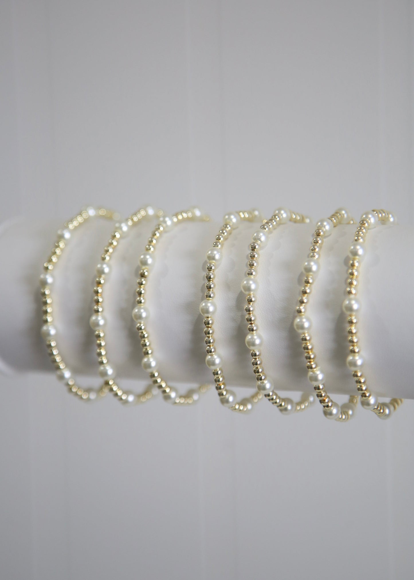 Gold Beaded Bracelet with Pearls