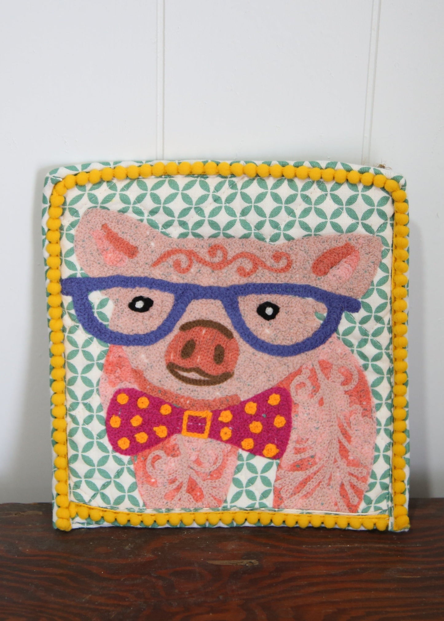 Pig Tea Pot Holder