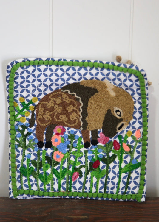 Bison Farm Pot Holder